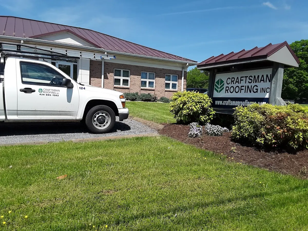 Quality Chimney Repair by experienced craftsmen in Shady Oaks Manor